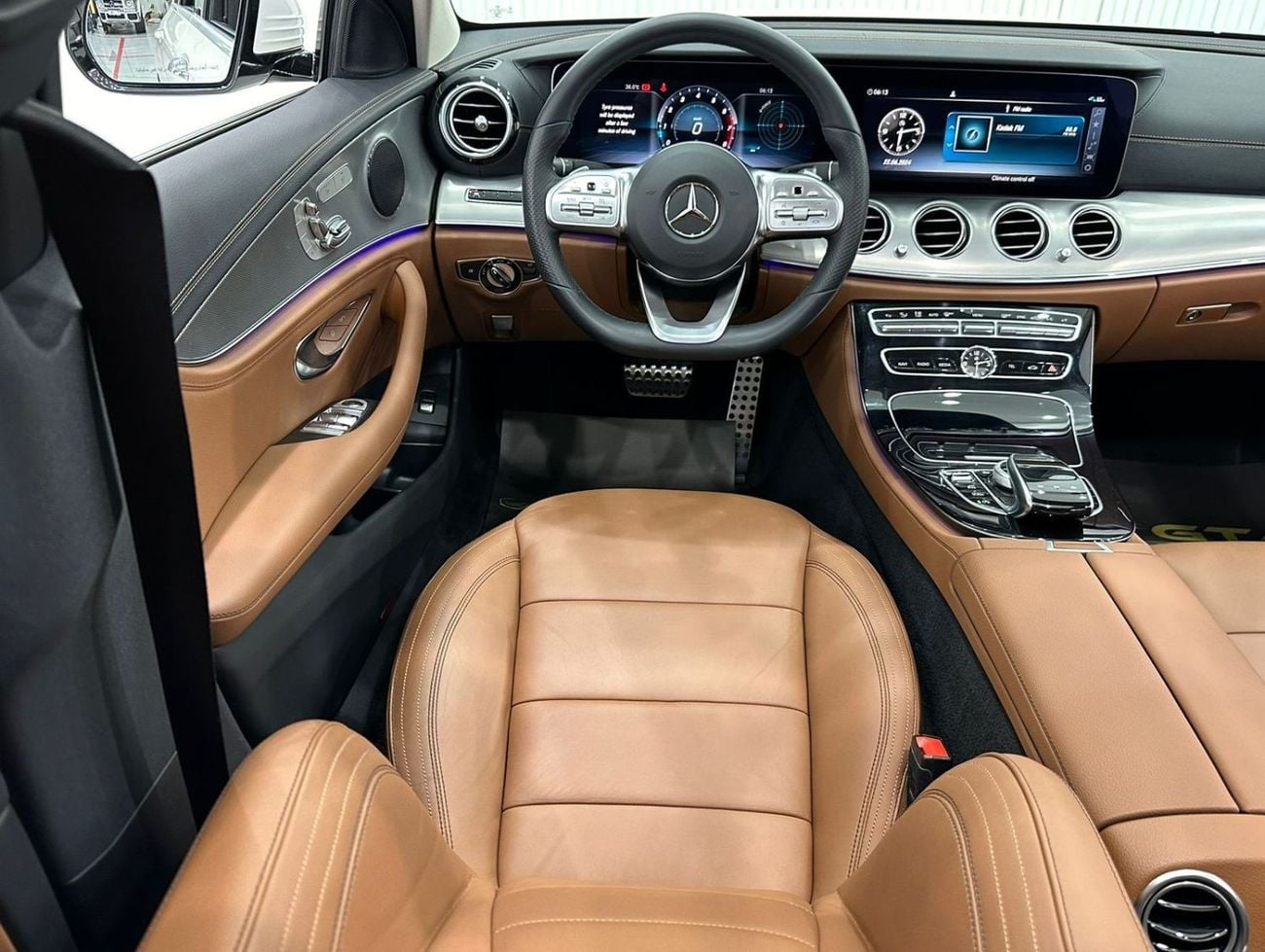 Mercedes Benz E300 2020 Mercedes Benz E300, August 2025 Mercedes Warranty, Full Mercedes Service History, GCC