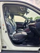 تويوتا أوربان كروزر GLX NEODRIVE DUAL TONE / 1.5L PETROL V4 / PANORAMIC ROOF / HEADS UP DISPALY / 360*CAMERA (CODE # UB1