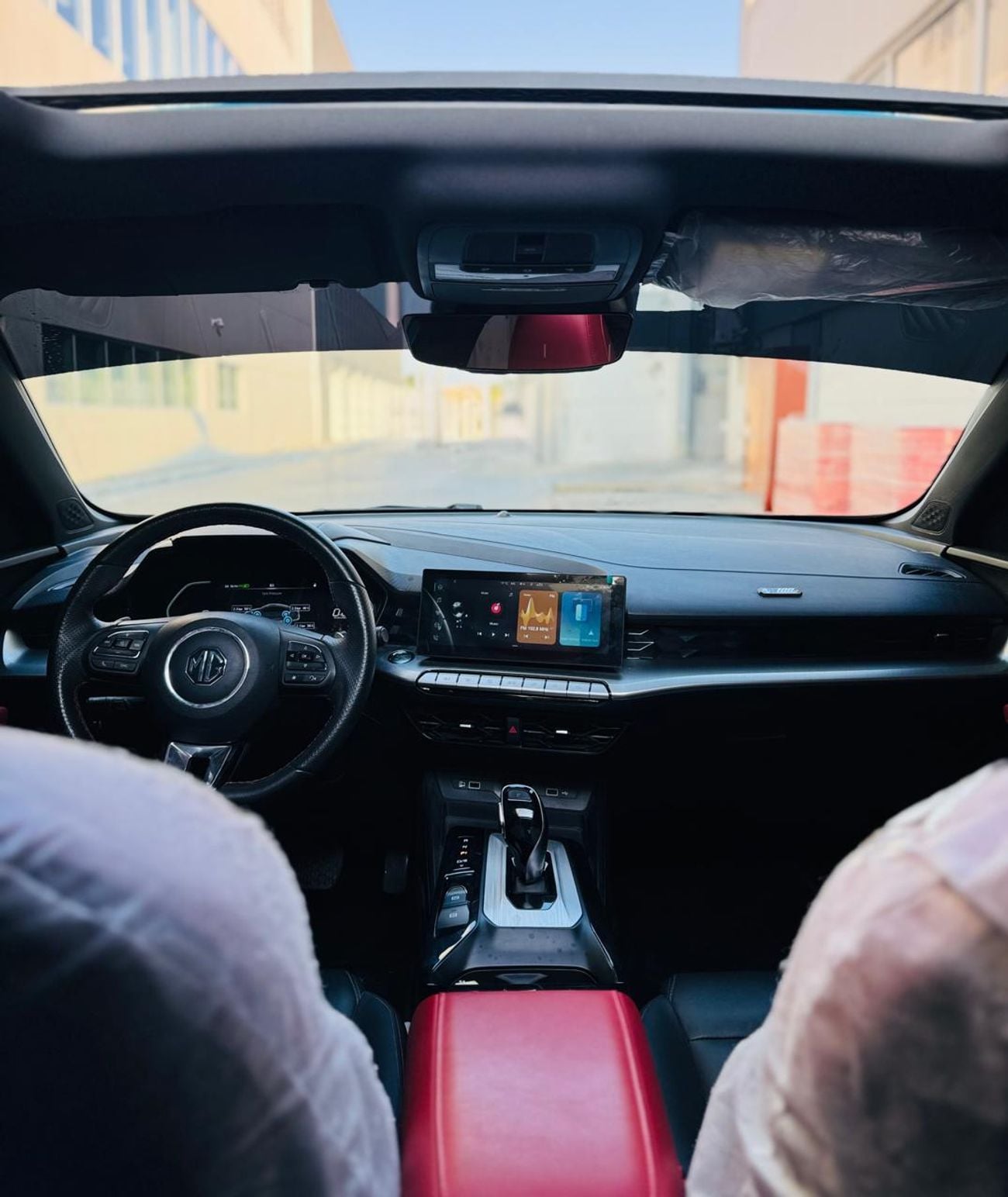 أم جي GT LUXURY