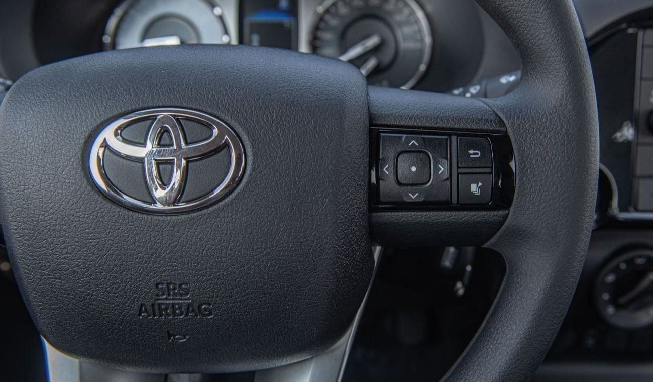 تويوتا هيلوكس TOYOTA HILUX 2.4L MID OPTION A/T MY2024 FOR EXPORT