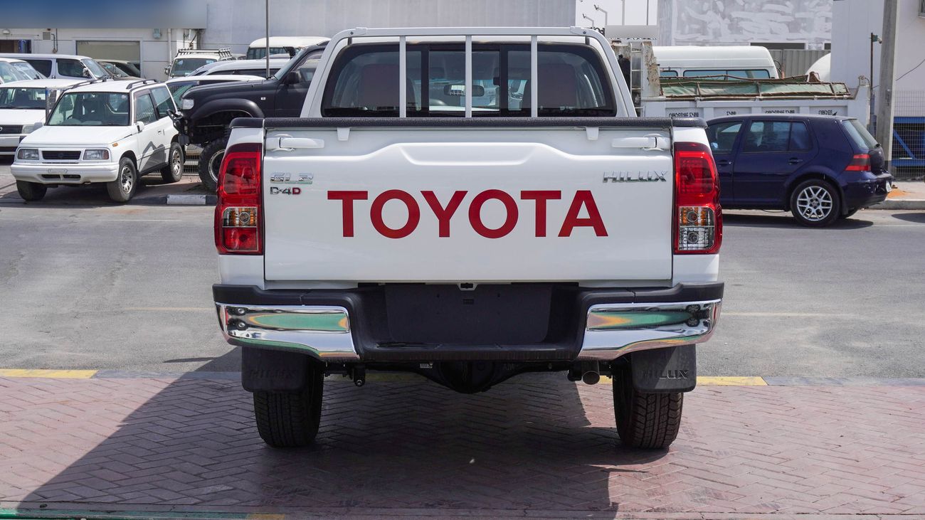 Toyota Hilux GL-2 D-4D  2.4L Diesel