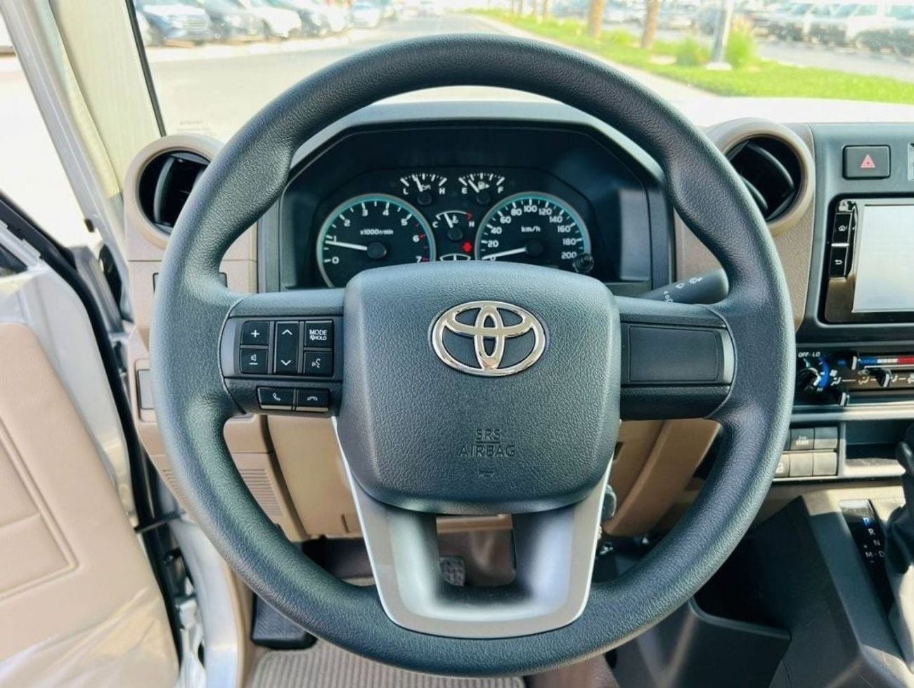 Toyota Land Cruiser Pick Up 4.0L PETROL AUTOMATIC DOUBLE CABINE 2026 GCC