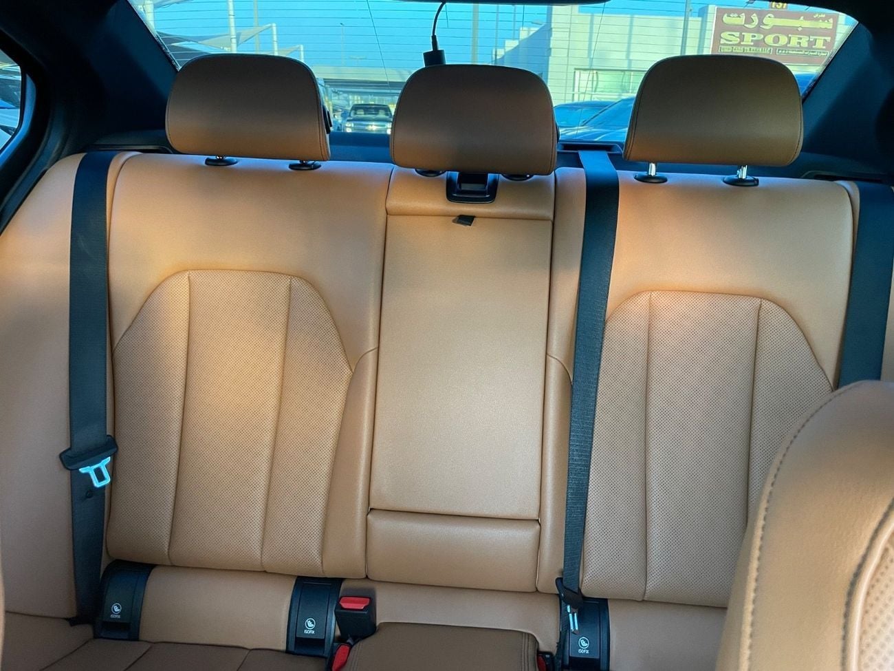BMW 320i M SPORT