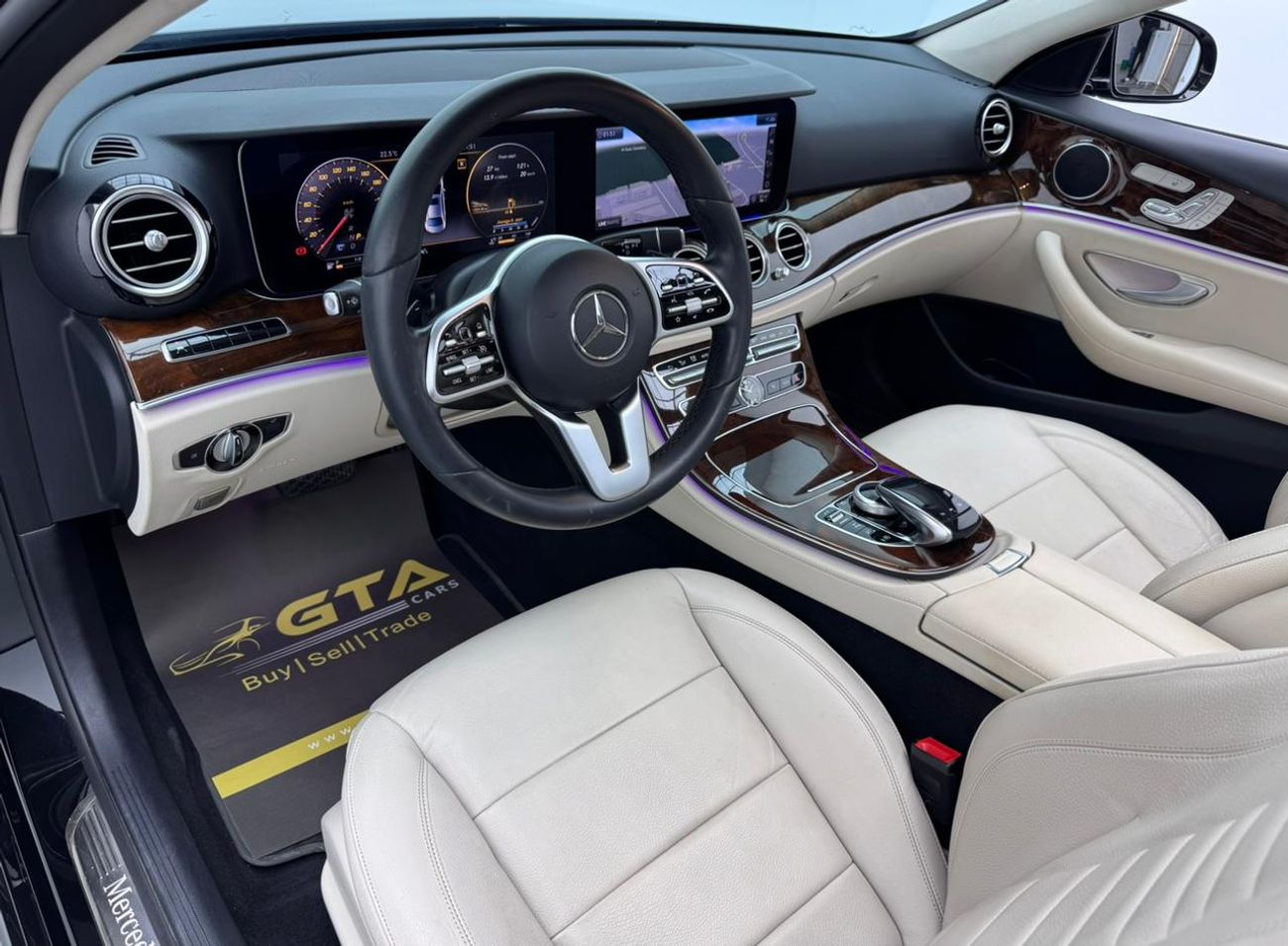 Mercedes-Benz E300 2020 Mercedes-Benz E300 AMG, Mercedes Service History, 1 Year Warranty, Excellent Condition, GCC