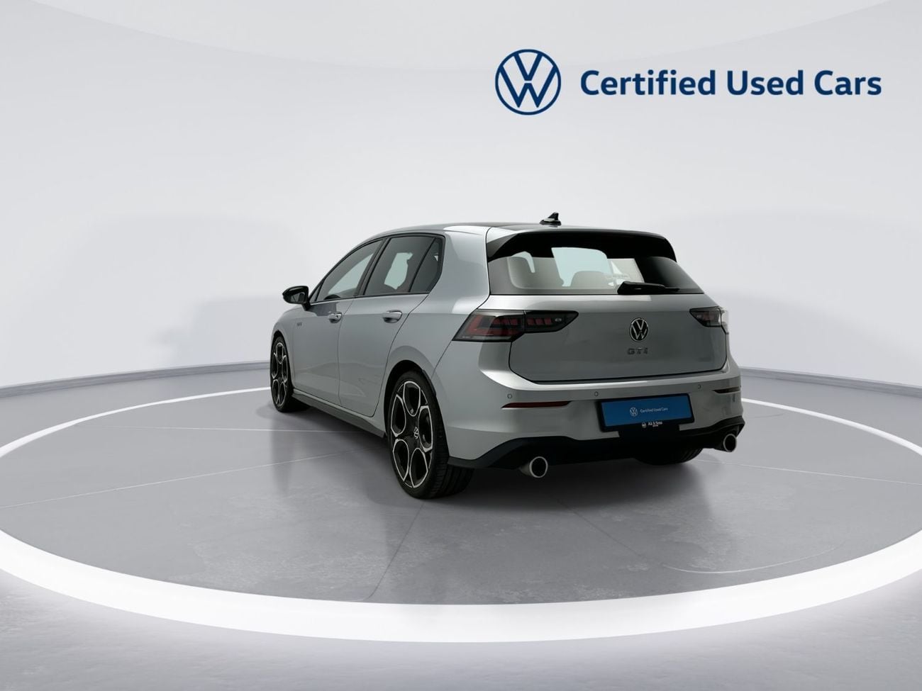 فولكس واجن جولف GTI Fabric++ 2L | Ex-Demo | Black Edition | Queenstown 19" Diamond-Cut Alloys | Performance Hatchback |