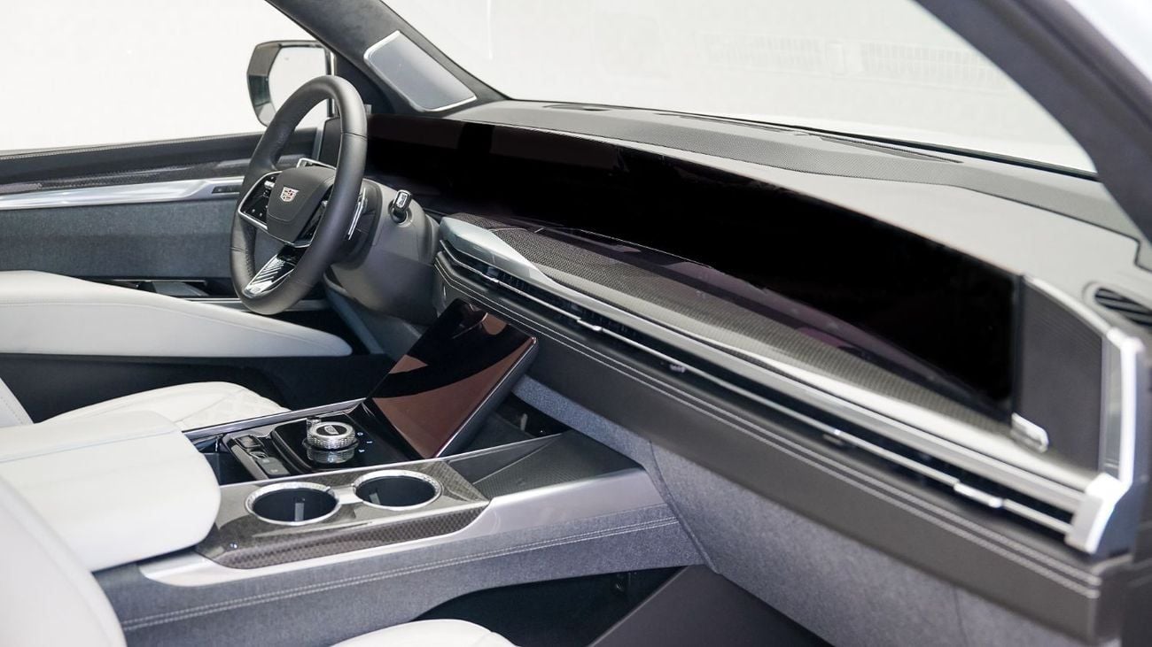 كاديلاك إسكالاد Escalade-V 6.2L UAE's Very Best Example | AED 9,796 Per Month