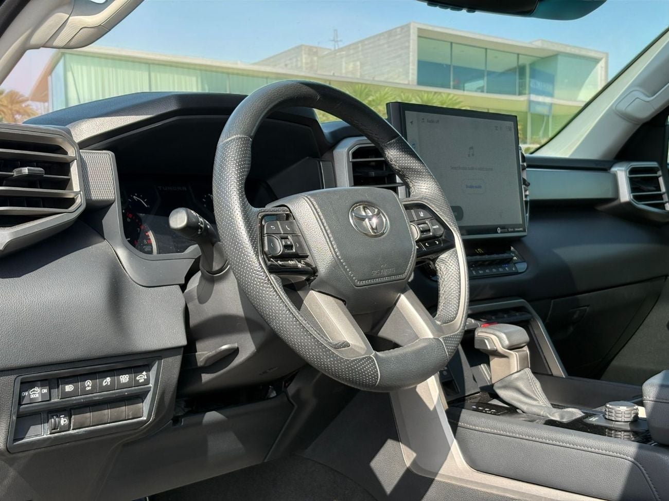 Toyota Tundra AED 2,560 P.M | 0% DOWN PAYMENT | TOYOTA TUNDRA LIMITED CREWMAX | 2022