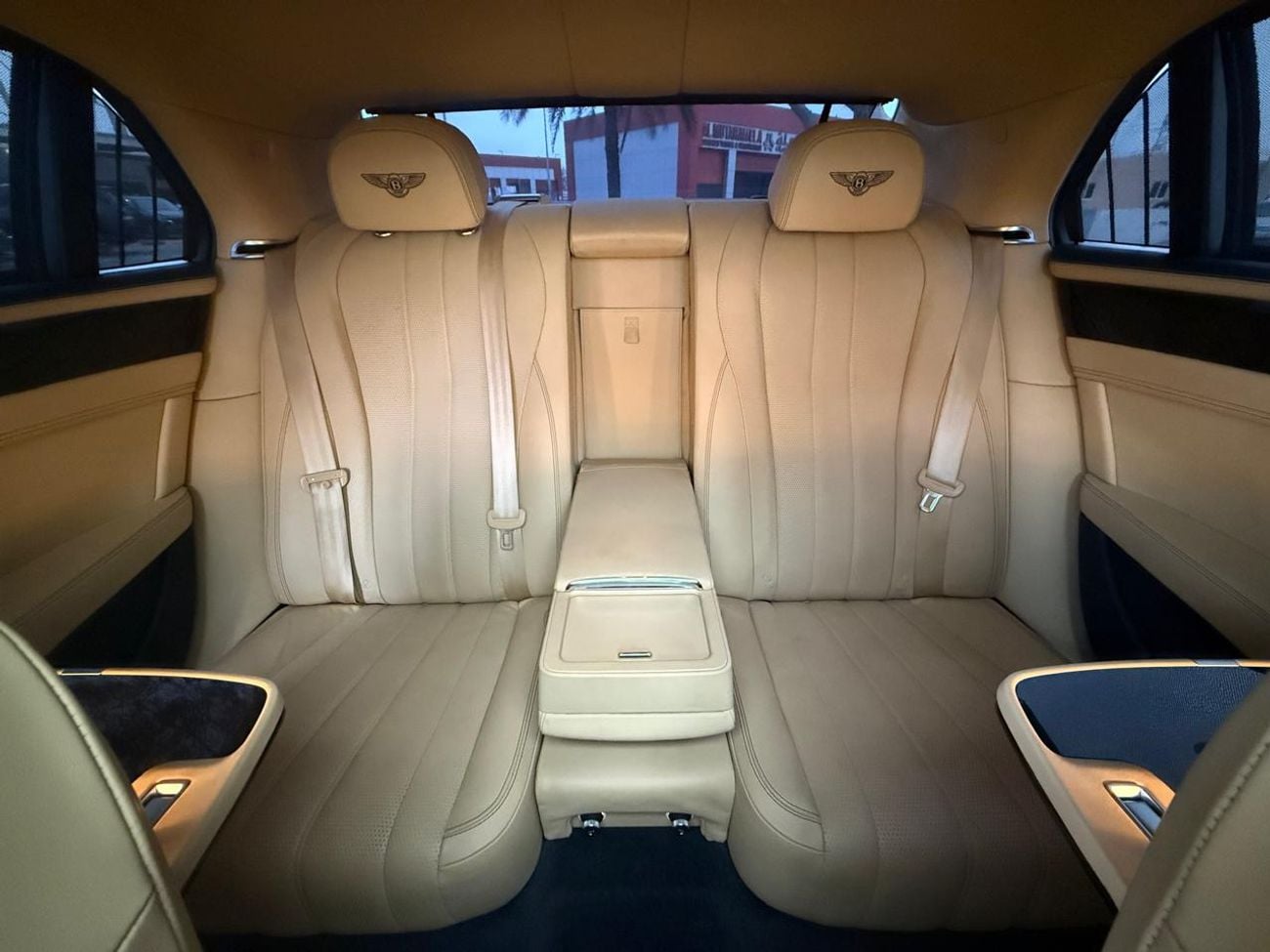 بنتلي فلاينج سبور Bentley Flying Spur W12 Speed 2014 - GCC Specs - Impeccable Condition Original Paint Service History