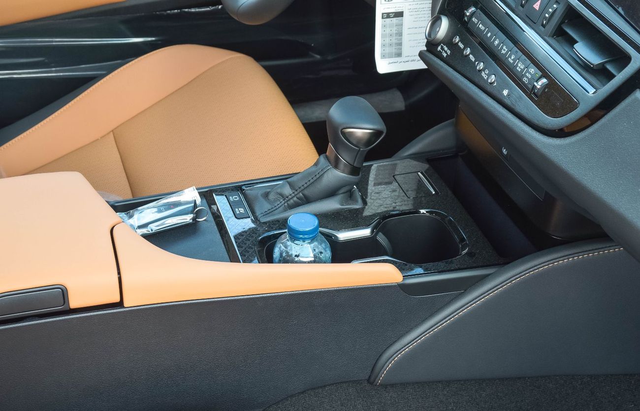 Lexus ES300h LEXUS ES300h 2.5L FWD SEDAN 2025