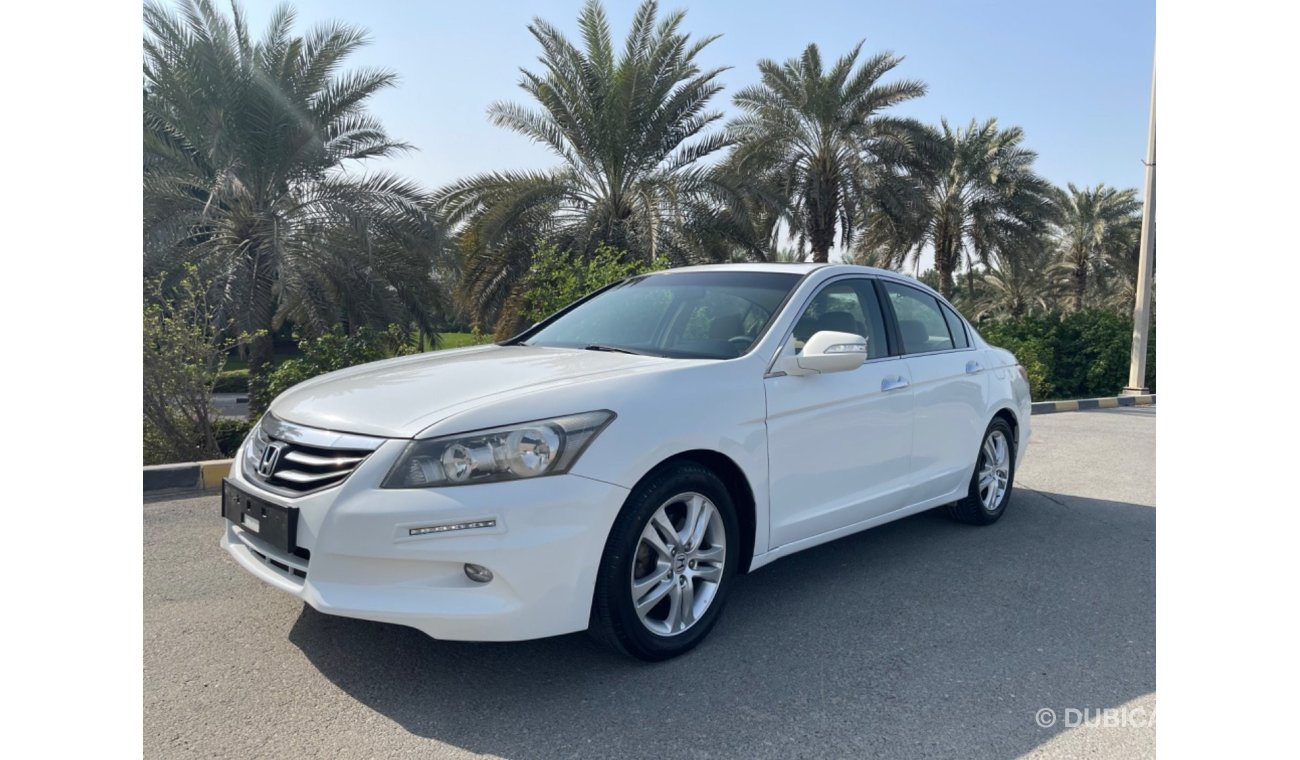 Honda Accord EX Honda Accord model 2012GCC   Cruise Cruise control  Very Very good condition