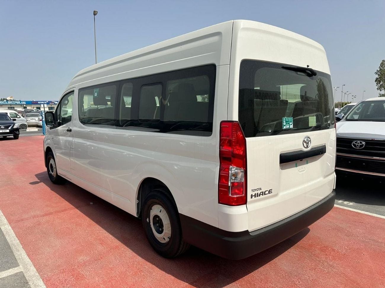 Toyota Hiace TOYOTA HIACE 3.5 L PETROL  AUTOMATIC ,13SEATS,HIGH/ROOF 2025