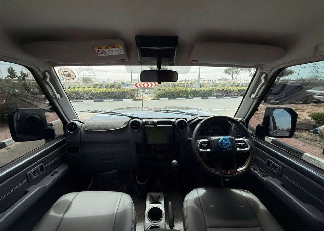 Toyota Land Cruiser Pick Up