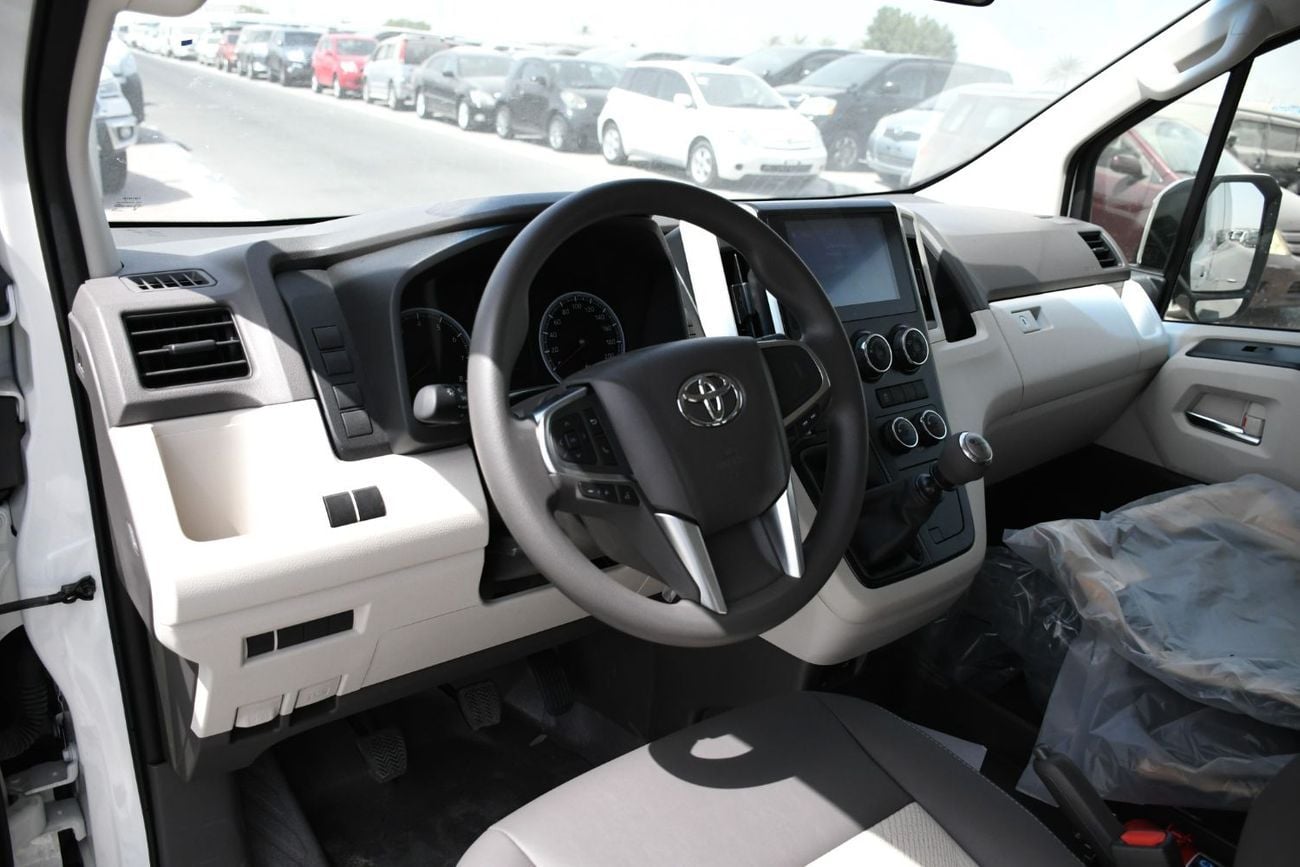 تويوتا هاياس GL -High Roof Commuter 3.5L M/T (Ready Stock )