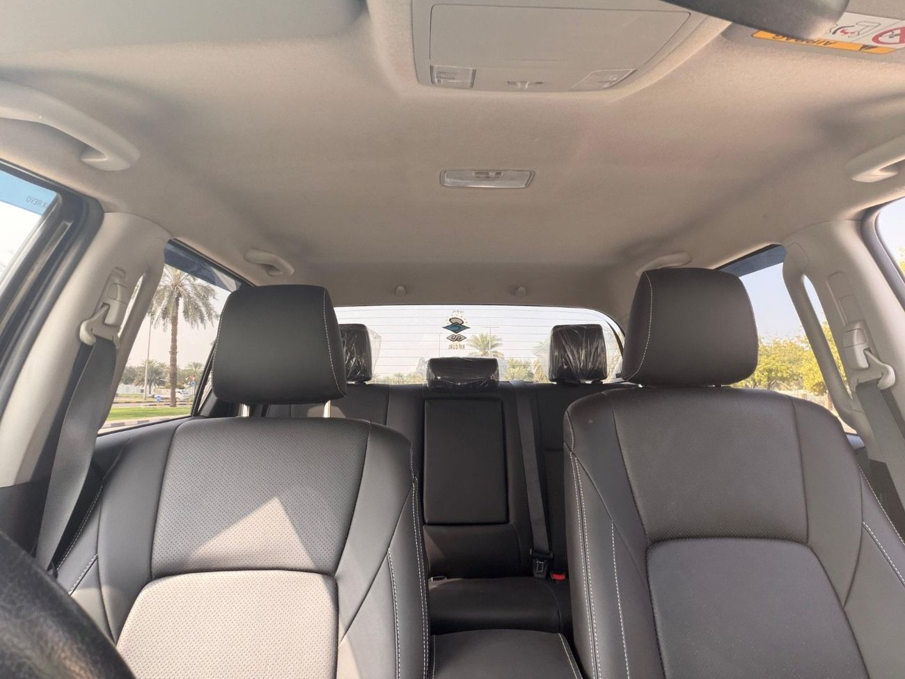 تويوتا هيلوكس SR5 export from Australia