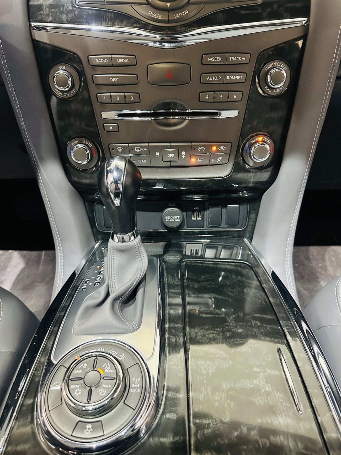 Nissan Patrol LE TITANIUM