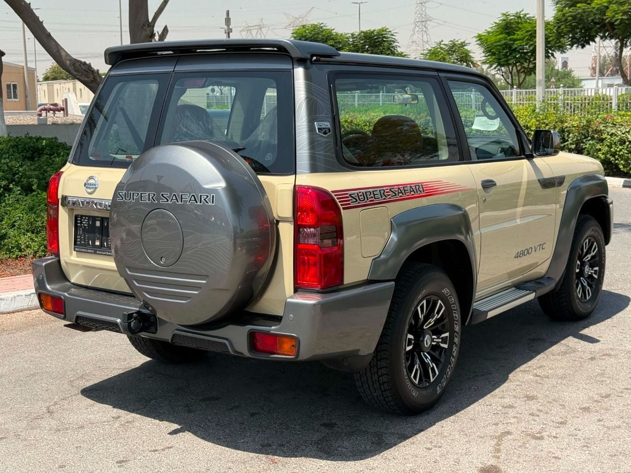 Nissan Patrol SUPER SAFARI**202$**GCC SPEC
