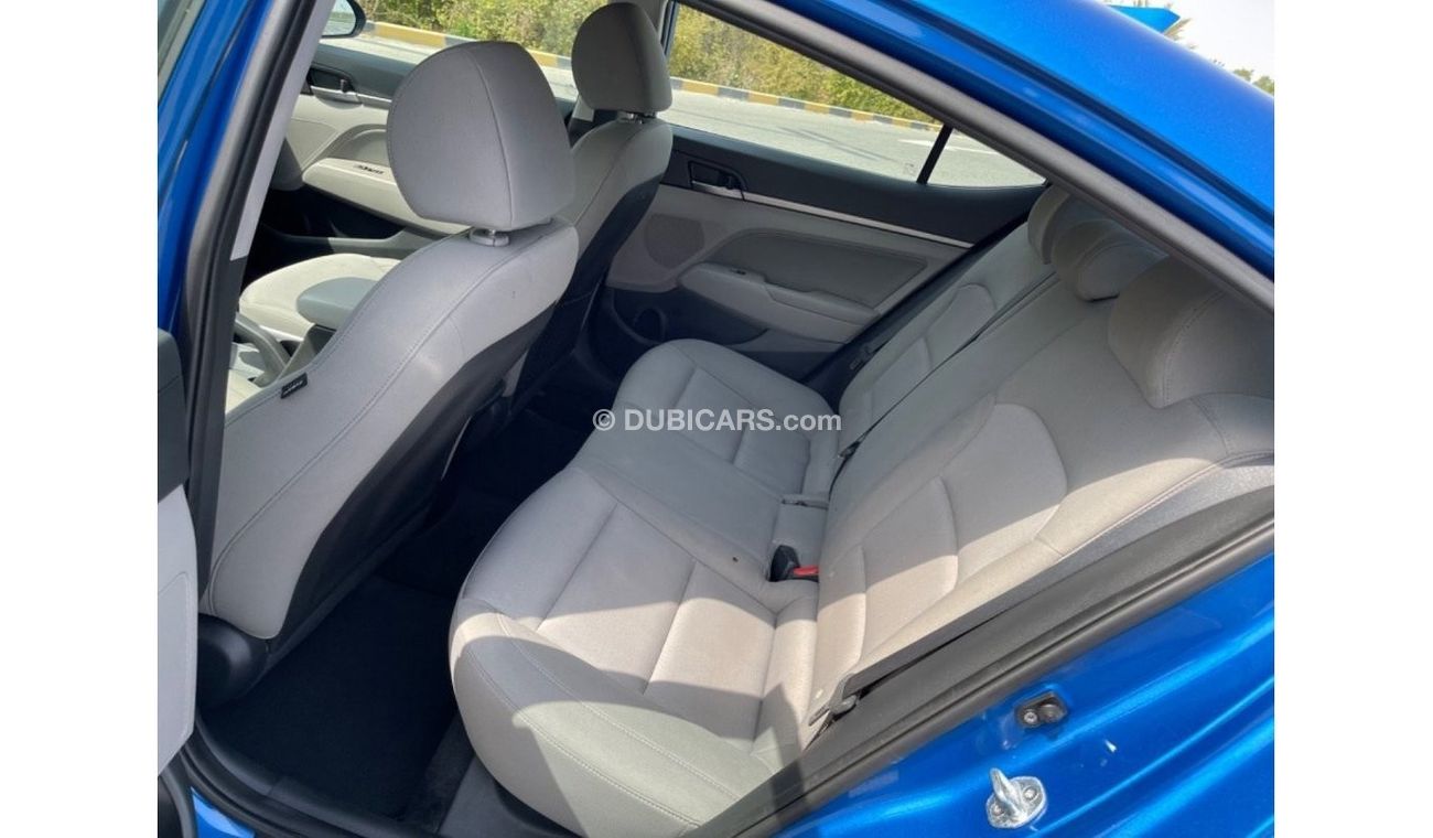 هيونداي إلانترا GL هاي