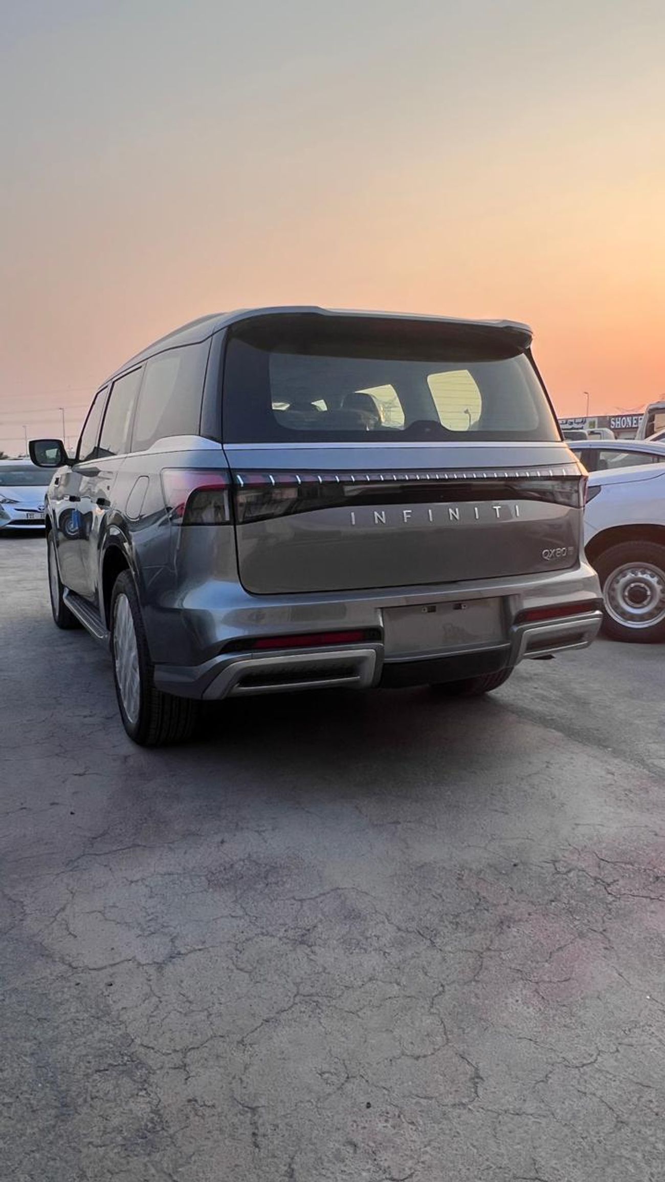 إنفينيتي QX80 Sensory Bench Chairs 3.5L