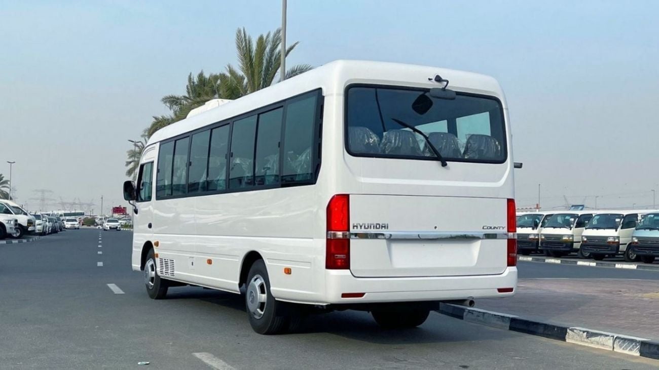 هيونداي كونتي حافلة هايونداي كاونتي كوستر ميني | موديل 2026 | جاهزة للتصدير