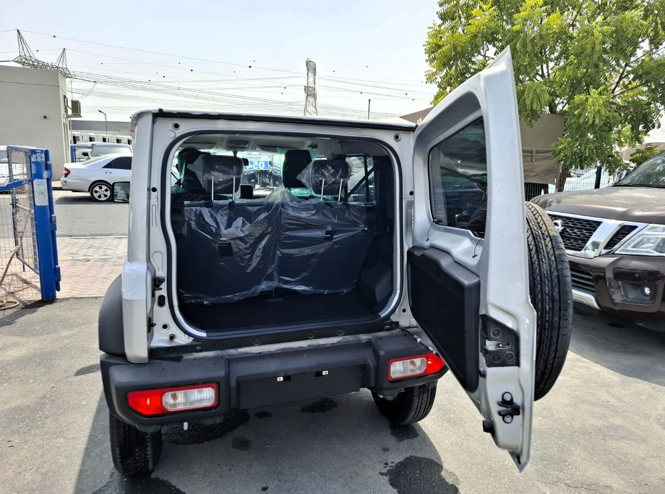 Suzuki Jimny Suzuki Jimny 1.5L 2026 Silver Petrol