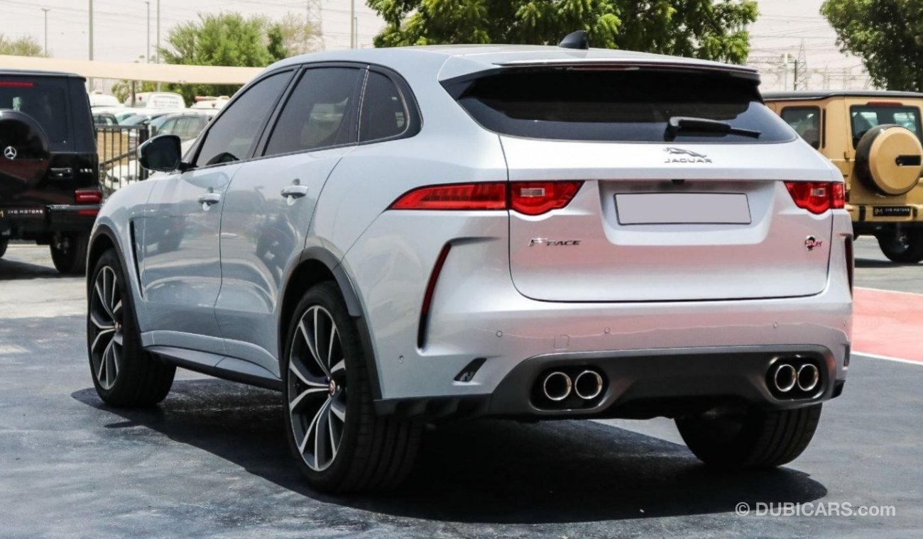 جاغوار F-Pace SVR*Carbon*22´Rims*Panorama