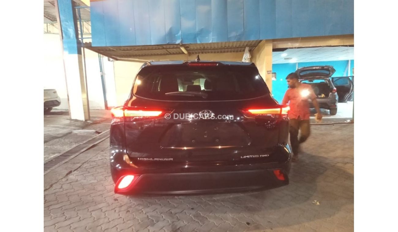 Toyota Highlander 2022 Toyota Highlander Limited 4WD 3.5L V6 /