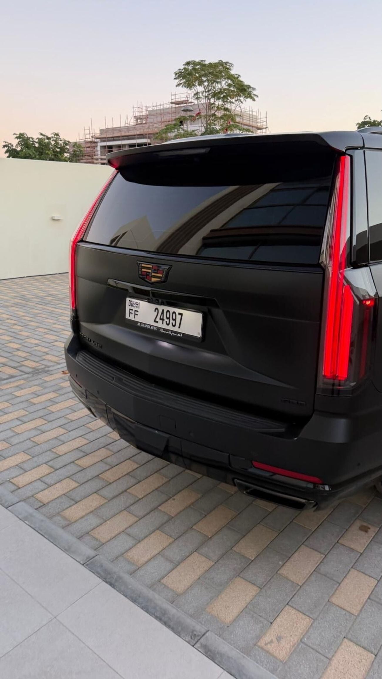 Cadillac Escalade Sport Platinum 6.2L 4WD