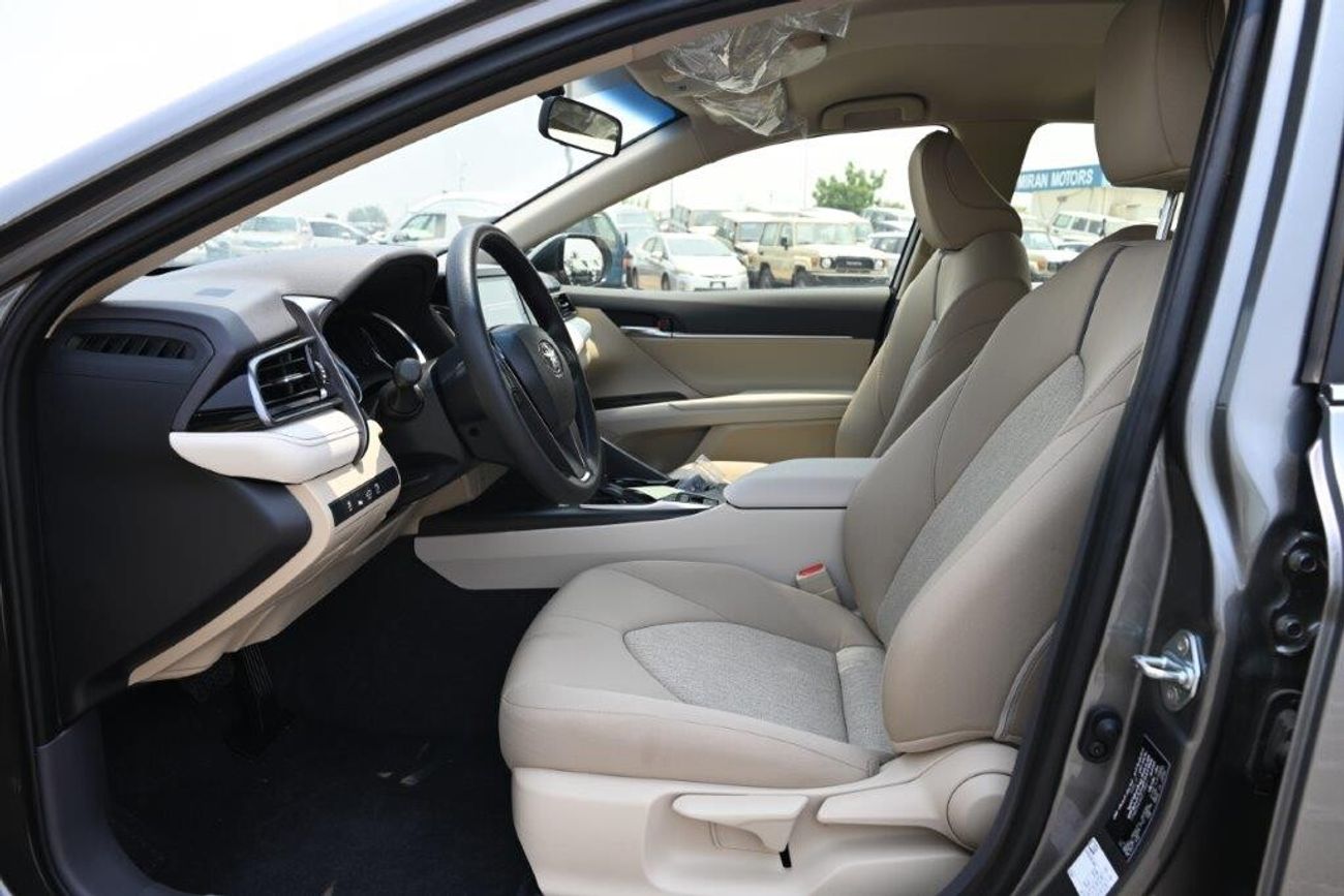 Toyota Camry LE Hybrid 2.5L Automatic