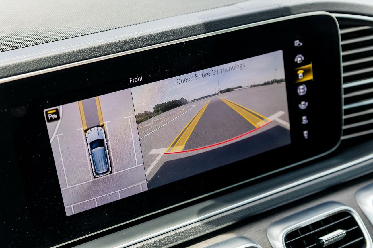 Mercedes-Benz GLE 450 3years warranty, 2 years free service, free registration, contact number 0507273386