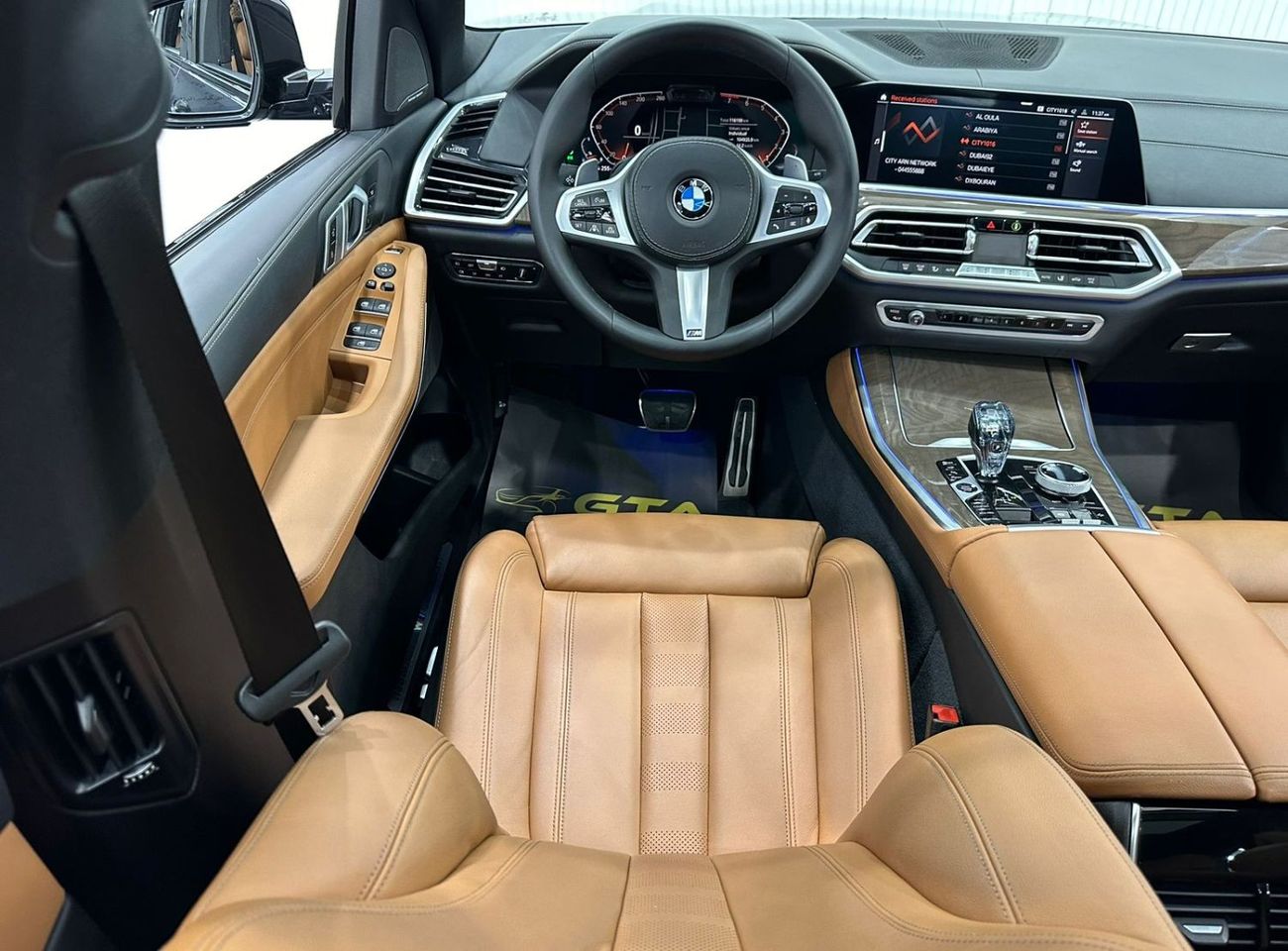 BMW X5 40i xDrive 2019 BMW X5 XDrive40i(Full Option), May 2027 AGMC Service Contract, Full Agency Service H