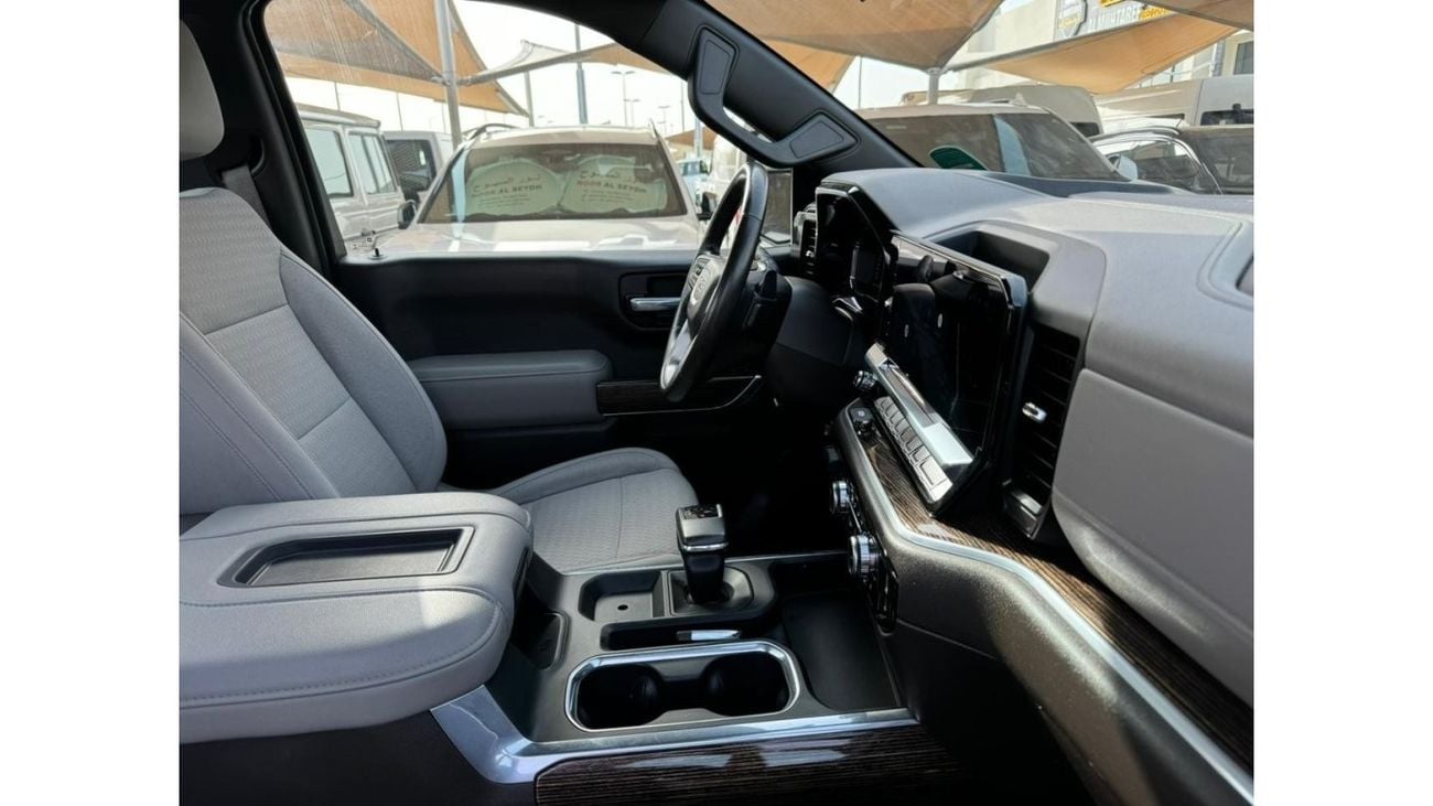 GMC Sierra GMC SIERRA ELEVATION GCC 2022 FULL OPTION FULL SERVICE HISTORY UNDER WARRANTY