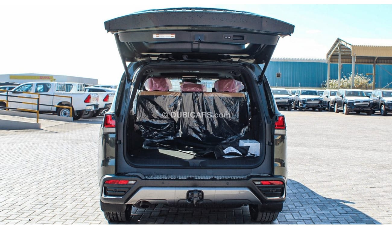 Lexus LX600 LEXUS LX600  SPORT (Export Only)