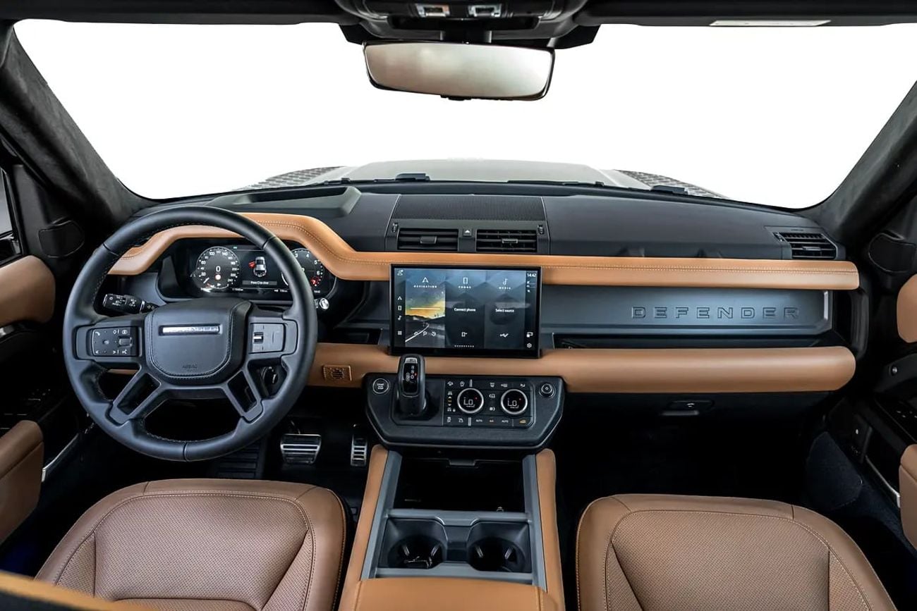 Land Rover Defender DEFENDER V8 X 110 P425 | SPECIAL ORDER | CARPATHIAN GREY COLOR | MERIDIAN SURROUND SOUND SYSTEM