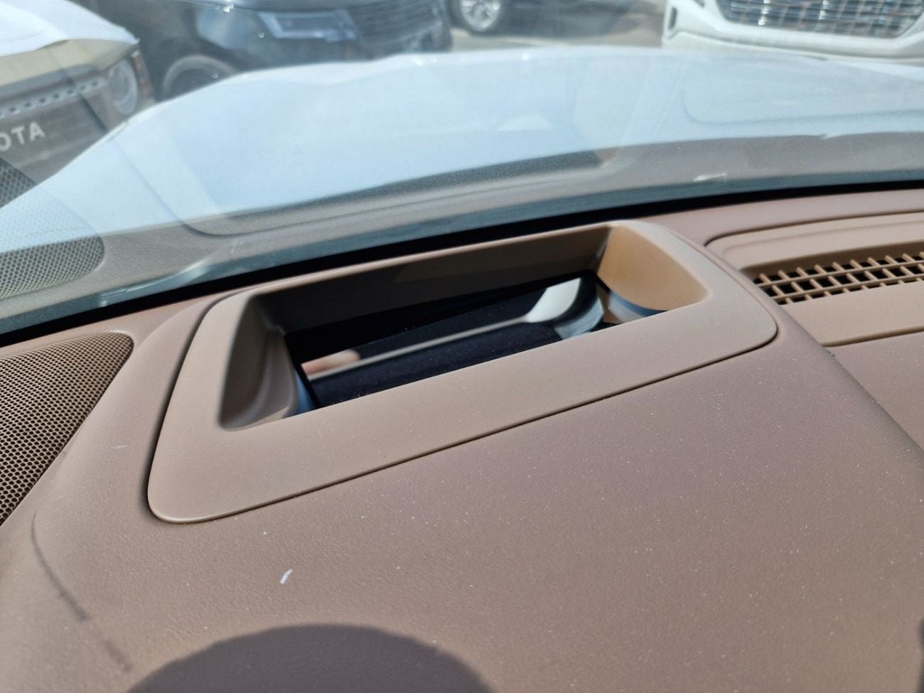 شيفروليه تاهو Chevrolet Tahoe 6.2L Petrol V8 High Country 2023YM