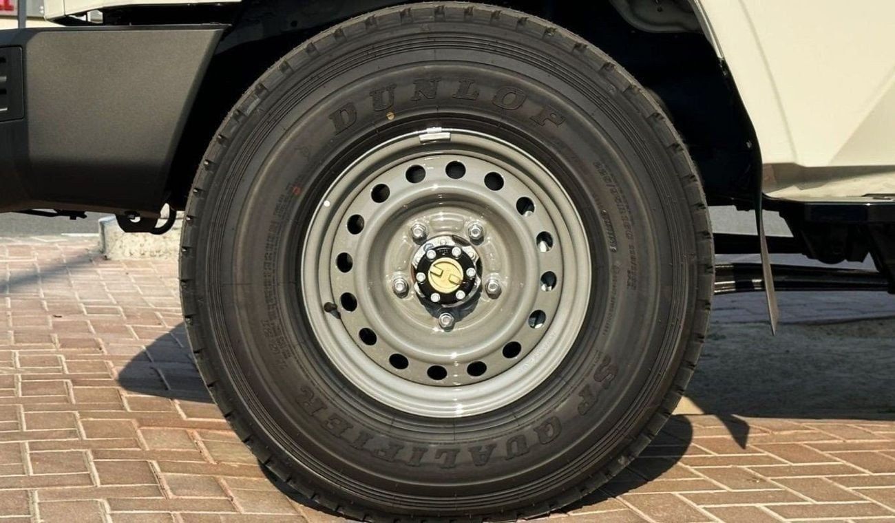 Toyota Land Cruiser Pick Up Toyota Land Cruiser Pick up LC79 SC 4.2L Diesel MY2025 V6 0KM