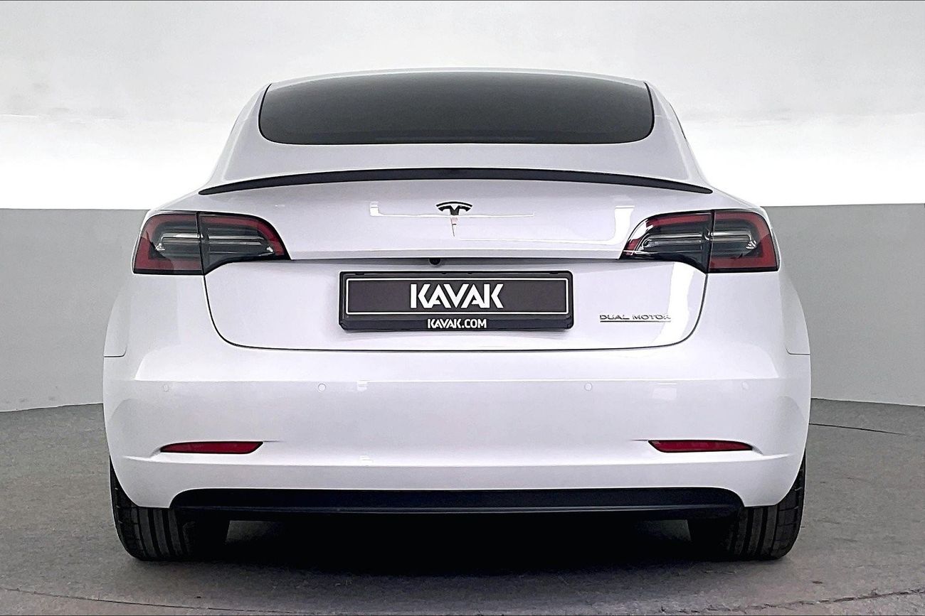 تسلا موديل 3 Performance (Dual Motor) | شامل الضمان | 0 ﺪﻔﻋﺓ ﺃﻮﻟﻯ
