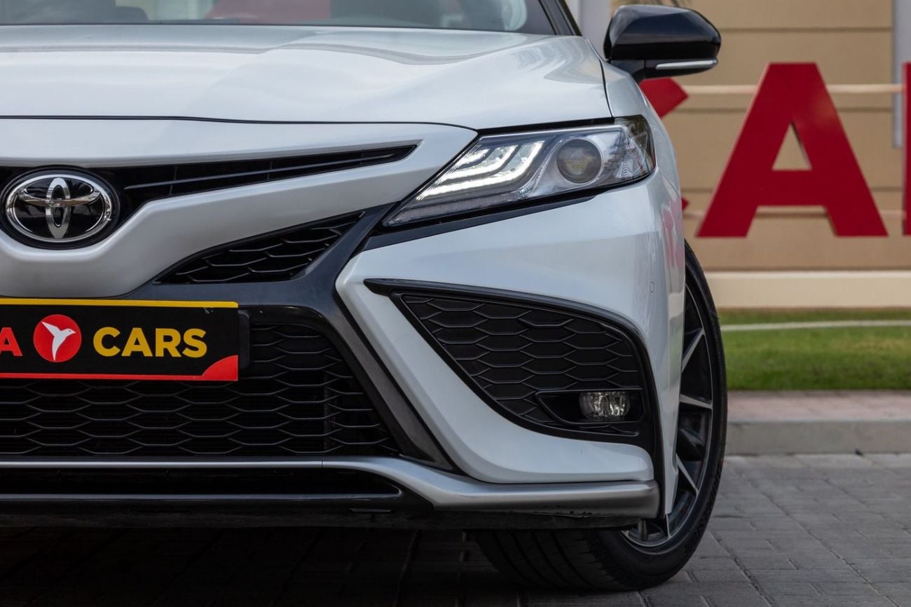 Toyota Camry Sport
