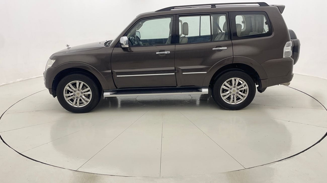 Mitsubishi Pajero GLS HIGHLINE 3.8 | Zero Down Payment | Home Test Drive