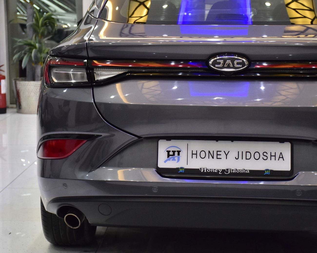 جاك J7 EXCELLENT DEAL for our JAC J7 ( 2024 Model ) in Grey Color GCC Specs