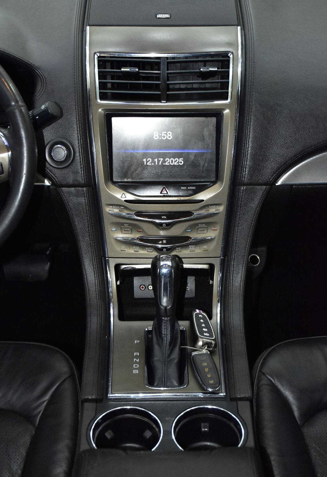 لينكولن ام كى اكس EXCELLENT DEAL for our Lincoln MKX AWD ( 2013 Model ) in Grey Color GCC Specs