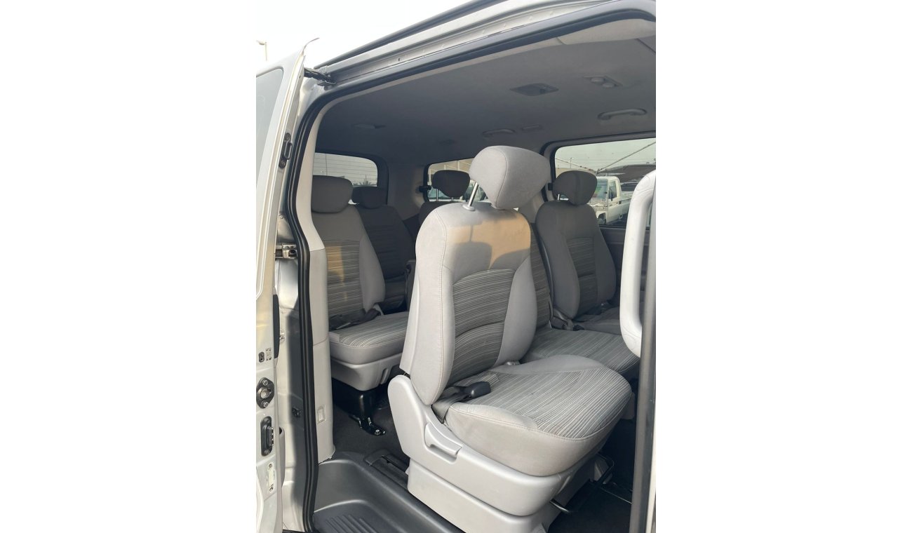 هيونداي H-1 2019 HYUNDAI H 1 - 2.4L V4 - 12 SEATER - Automatic - PETROL / EXPORT ONLY