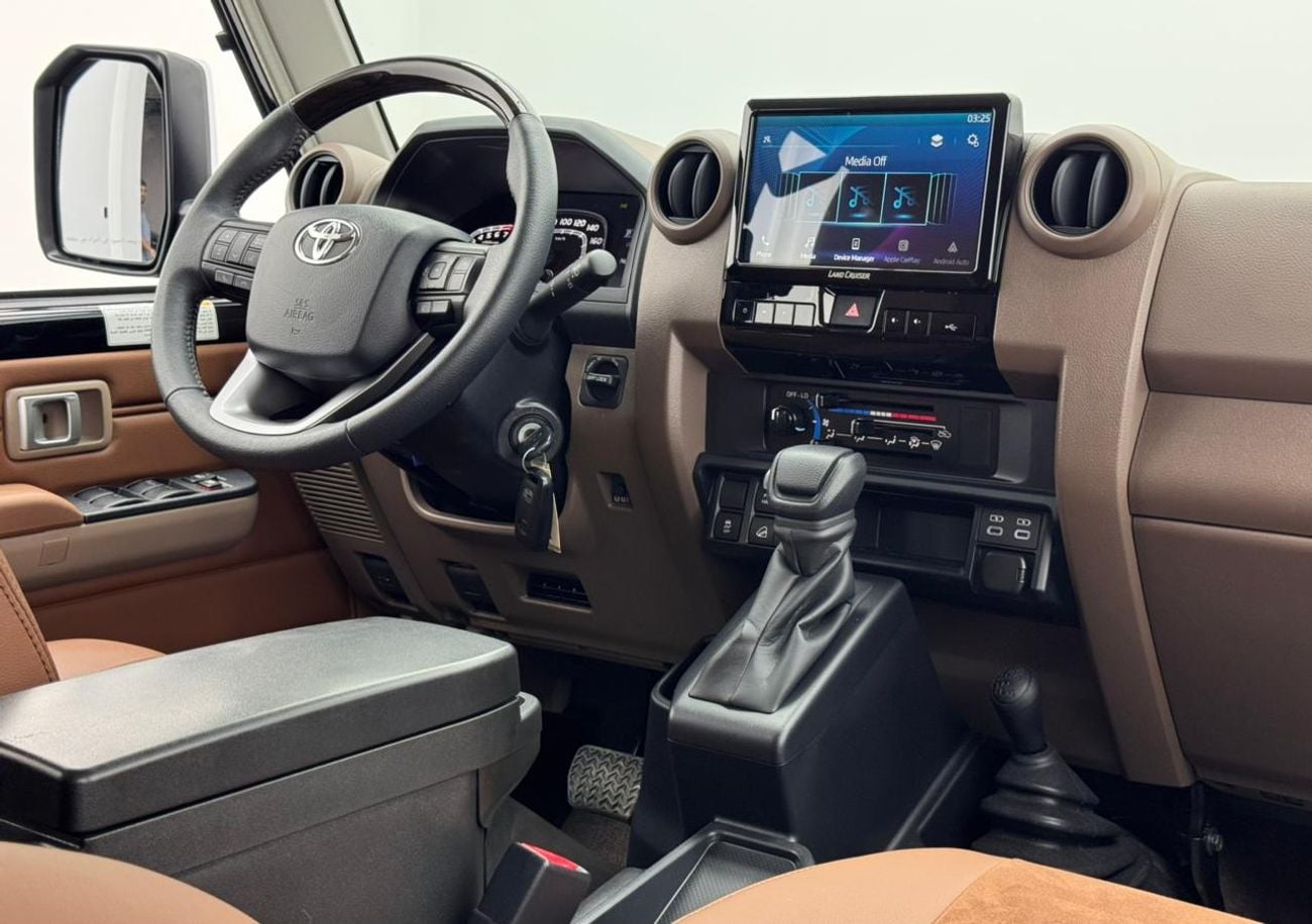 تويوتا لاند كروزر 70 2026 Toyota Land Cruiser 70 Series LC 76 LX, 2030 Toyota Warranty And Service Pack, GCC