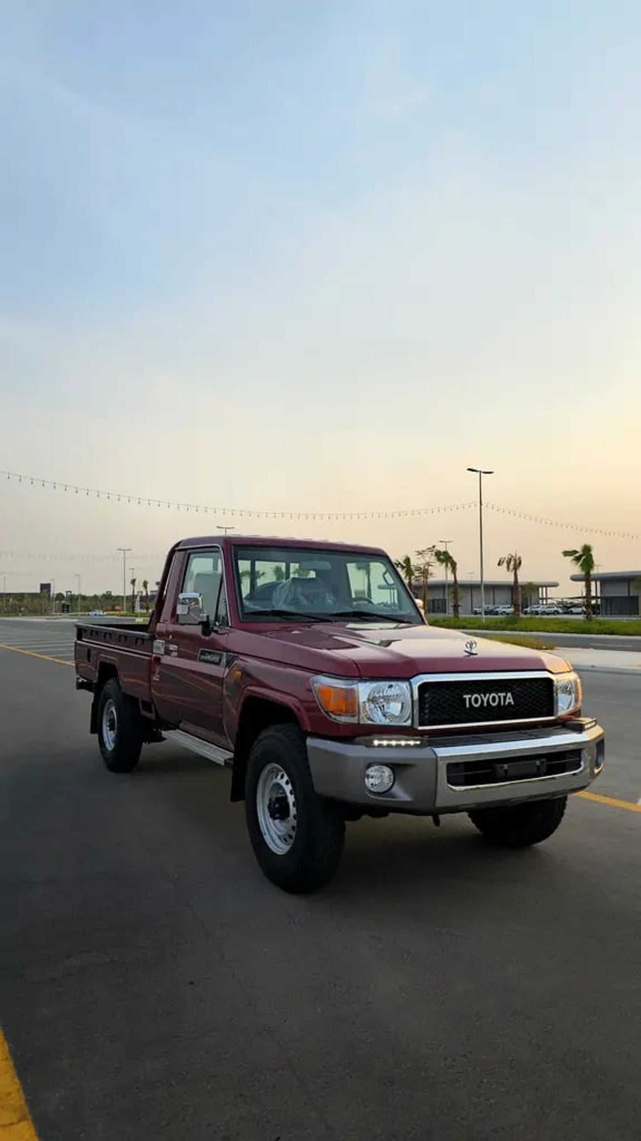 Toyota Land Cruiser 70 LC79 LX GCC Specs
