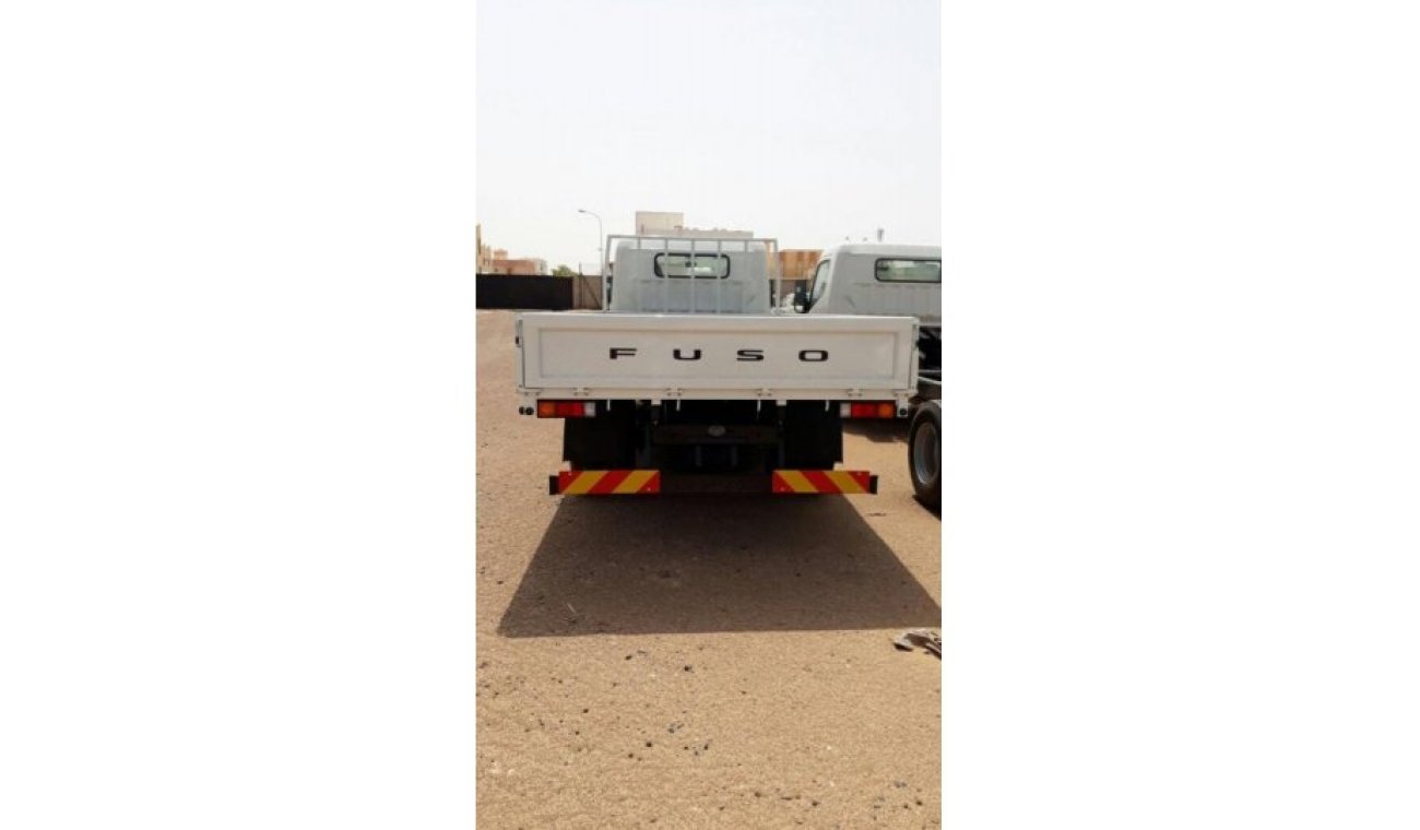 Mitsubishi Canter 4 TON