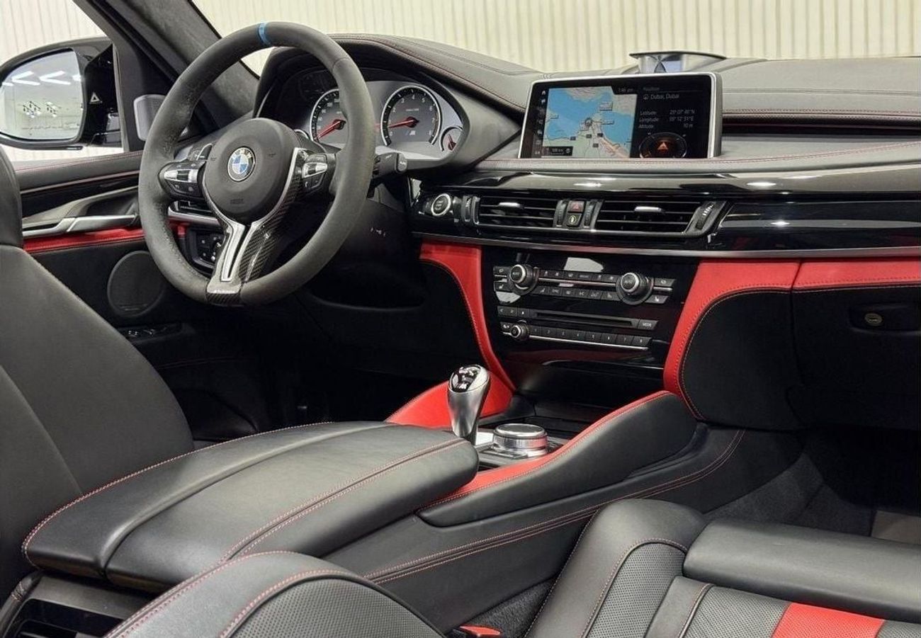 بي أم دبليو X6 M Std 4.4L 2018 BMW X6M M-Power, Warranty, Oct 2025 BMW Service Pack, Carbon Fiber Package, GCC