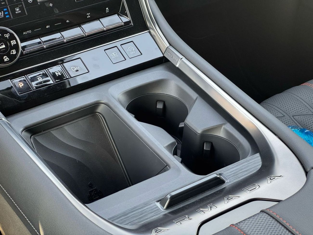 Nissan Armada 2025 Nissan Armada Pro4X 3.5L TT V6, Canadian Spec, Black/Black, Brand New