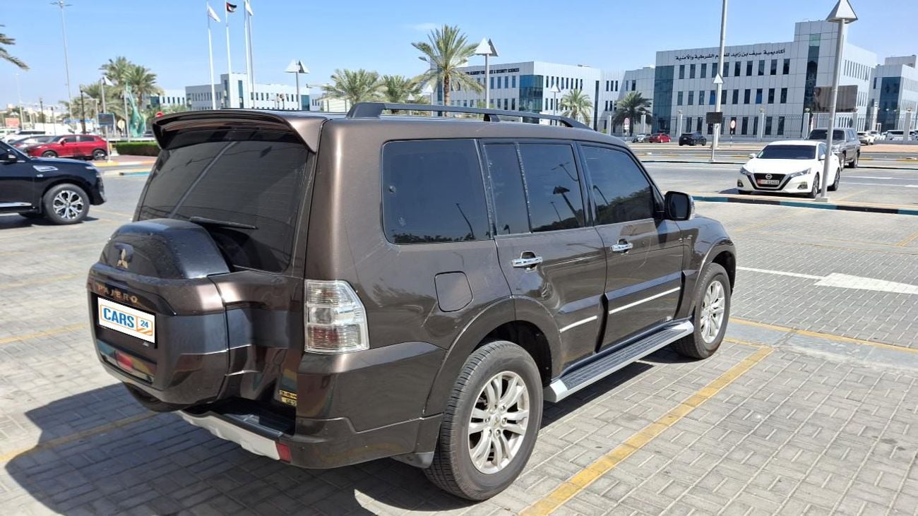 Mitsubishi Pajero GLS Highline 3.8L (274 HP) GLS HIGHLINE 3.8 | Zero Down Payment | Home Test Drive