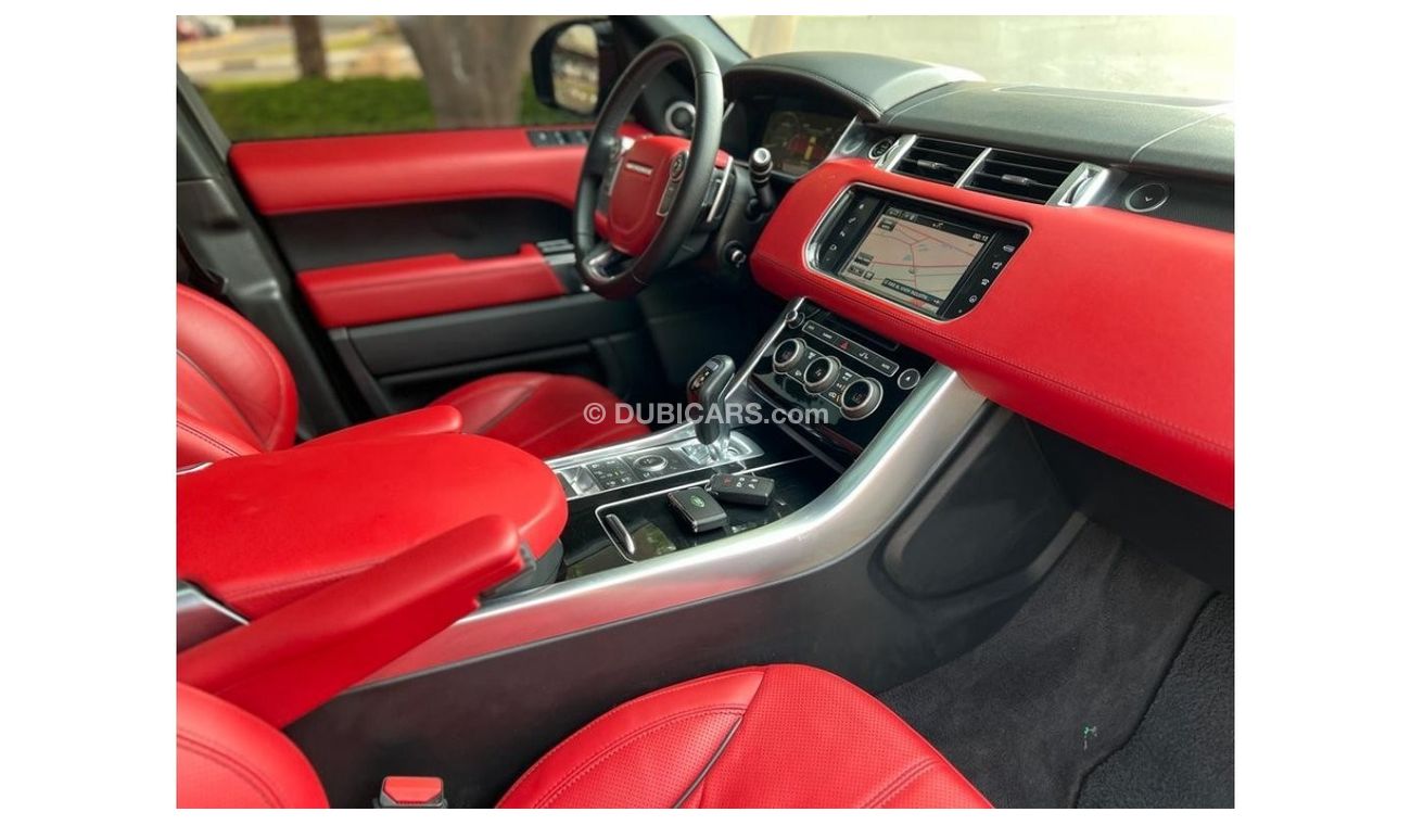Land Rover Range Rover RANGE ROVER SPORT 2016 GCC V8 SUPER CHARGED FULL OPTIONS WITH ONE YEAR WARRANTY