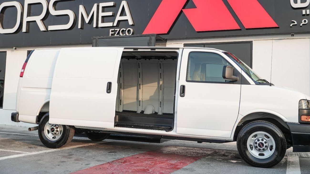 GMC Savana 3500 Extended Wheel Base GCC 2025 MY