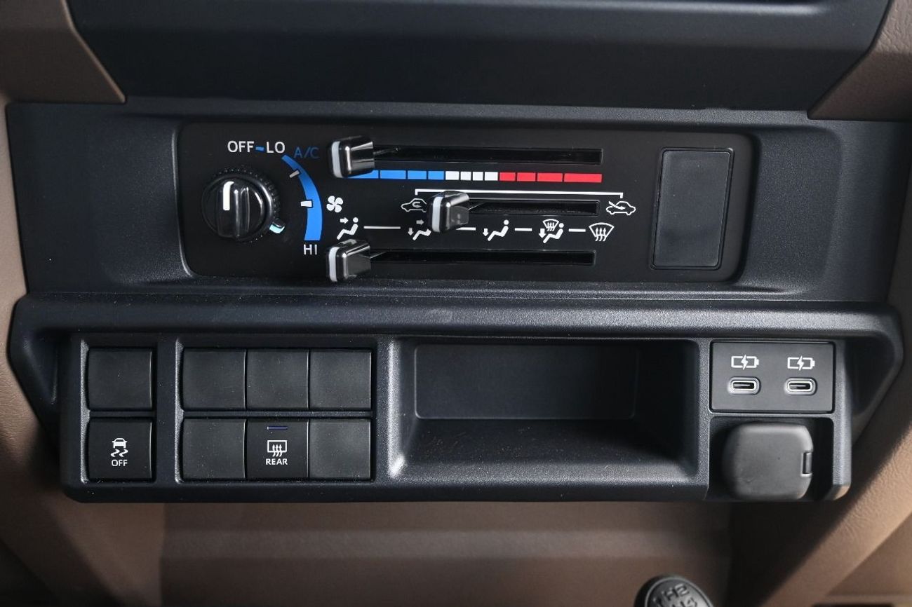 Toyota Land Cruiser 70 2024 Model Toyota Land Cruiser LC76 LX-E (5-Door) Hardtop 4.5L V8 Diesel M/T 4x4 Export Only